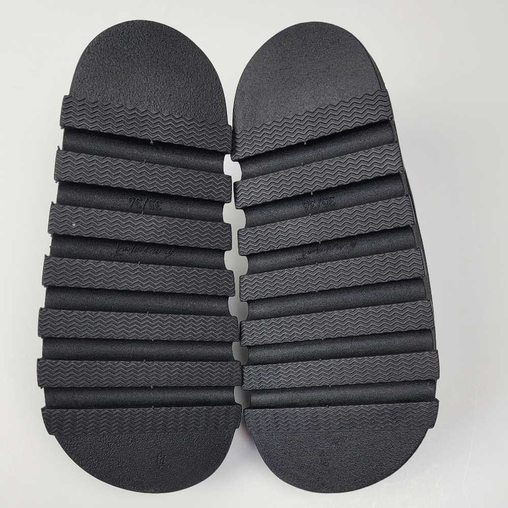 FP Movement Halftime Clogs Shoes - 5/6 - Picture 9 of 12